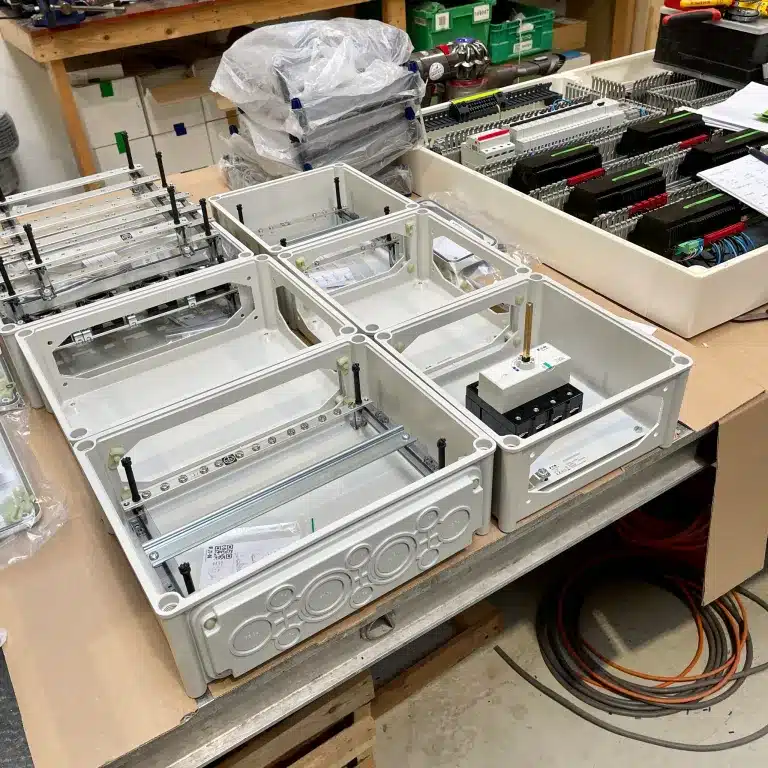 Afbeelding werkzaamheden montagehal