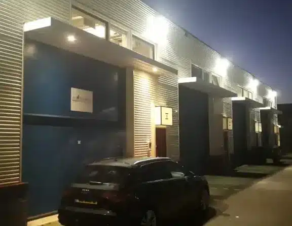 Verlichting bedrijventrerrein Moezelhavenweg