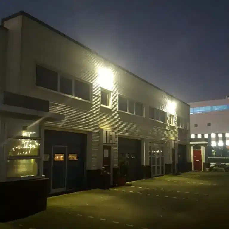 Verlichting bedrijventrerrein Moezelhavenweg